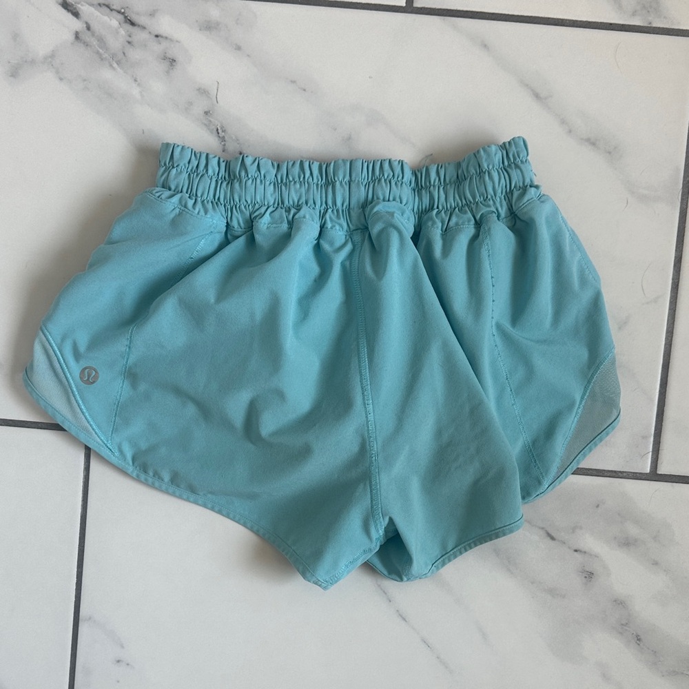 Lululemon Hotty Hot 2.5” Lined Light Teal Shorts